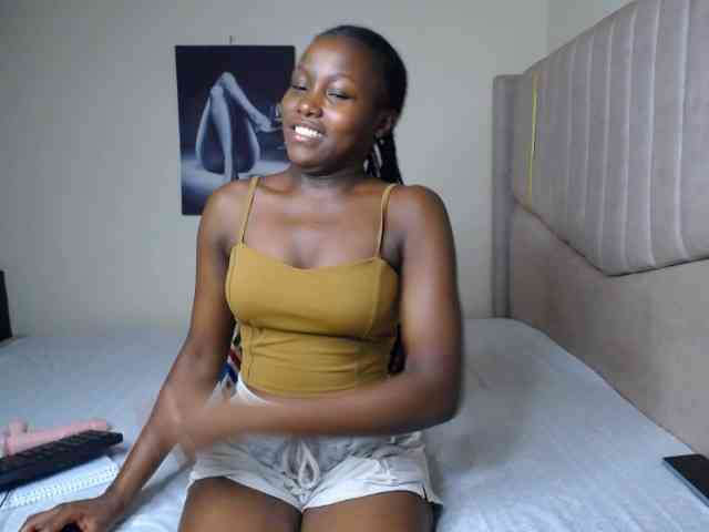 CurvyBody webcam