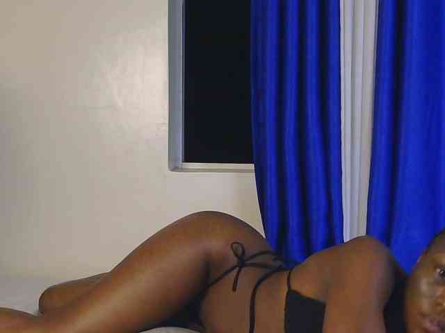 CurvyBody webcam