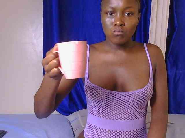 CurvyBody webcam