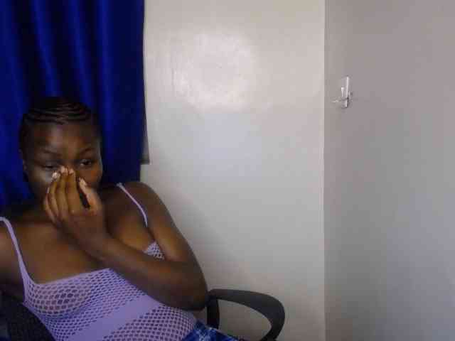 CurvyBody webcam