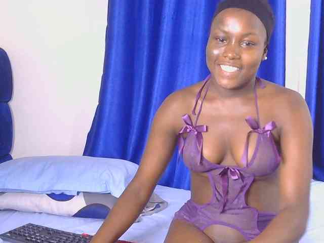 CurvyBody webcam