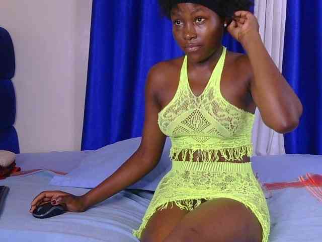 CurvyBody webcam