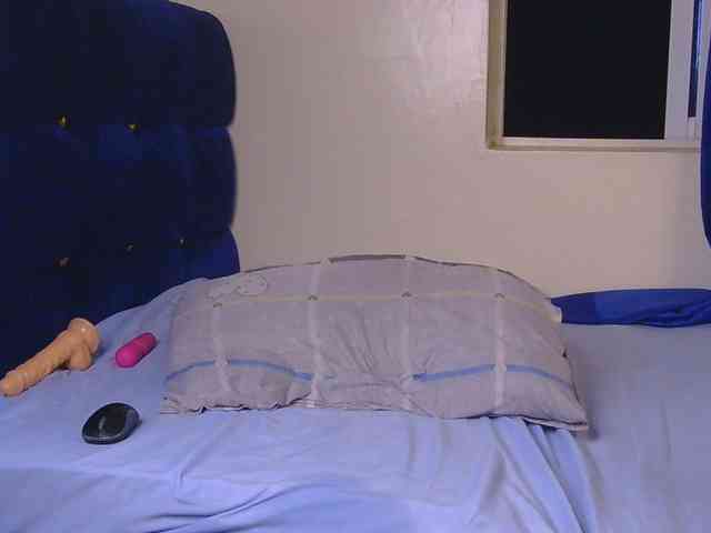 CurvyBody webcam