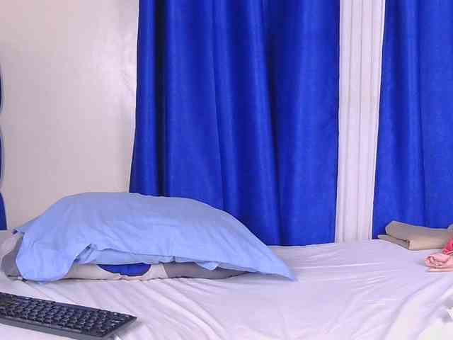 CurvyBody webcam