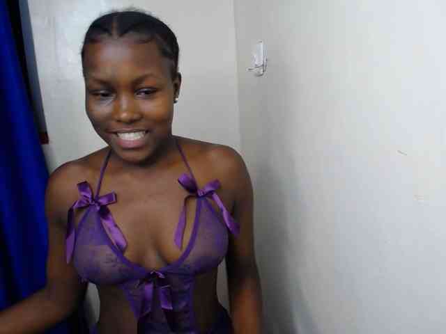 CurvyBody webcam