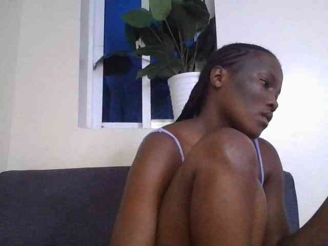 CurvyBody webcam