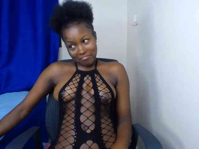 CurvyBody webcam