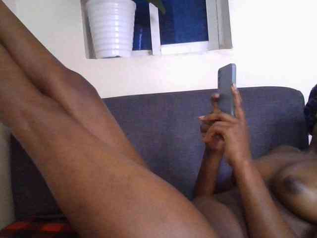 CurvyBody webcam