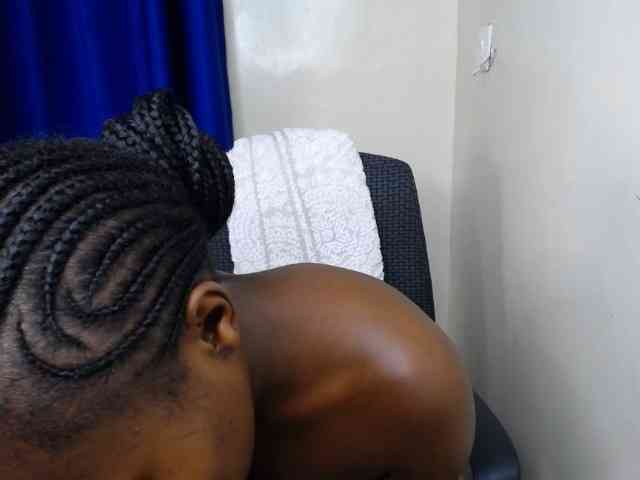 CurvyBody webcam
