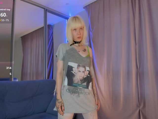 pipipewpewpipiu live cam on BongaCams
