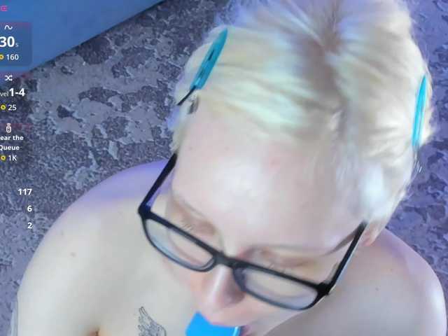 pipipewpewpipiu live cam on BongaCams