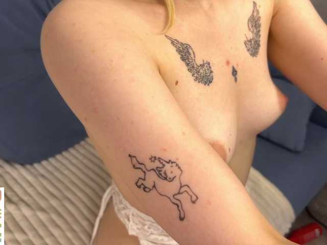 pipipewpewpipiu live cam on BongaCams