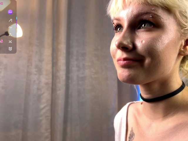 pipipewpewpipiu live cam on BongaCams