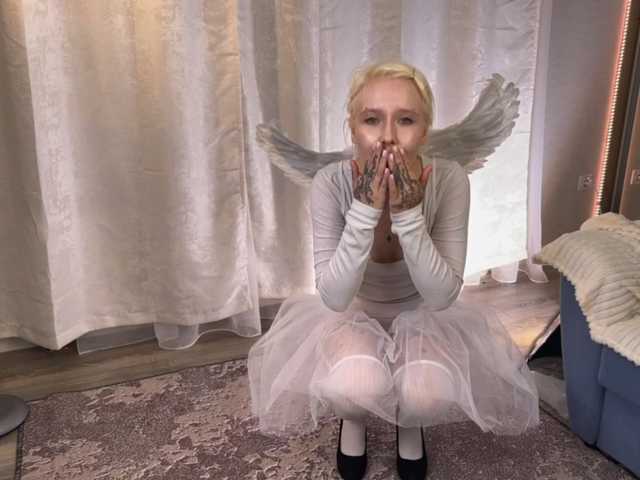 pipipewpewpipiu live cam on BongaCams
