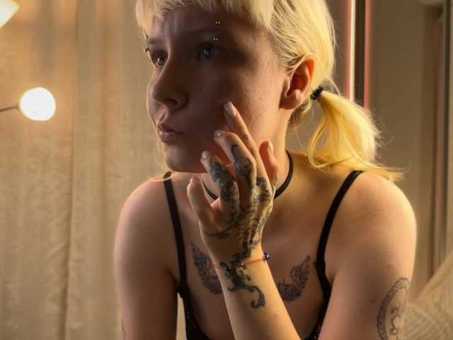 pipipewpewpipiu live cam on BongaCams