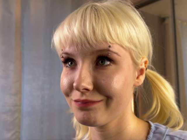 pipipewpewpipiu live cam on BongaCams