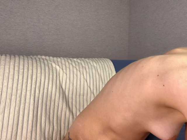 pipipewpewpipiu live cam on BongaCams