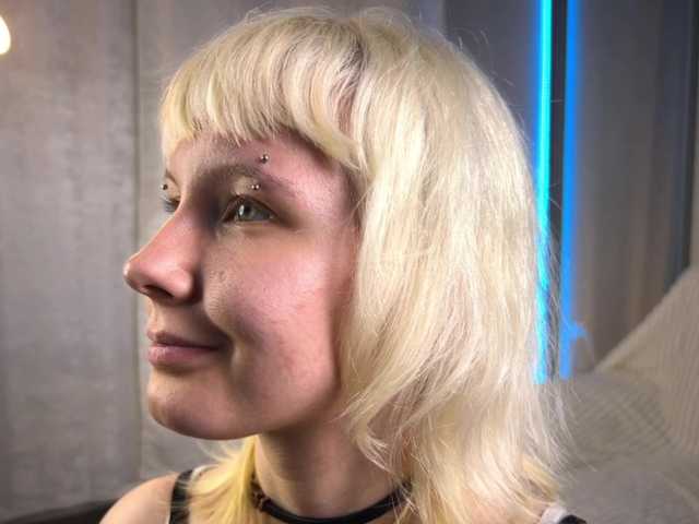 pipipewpewpipiu live cam on BongaCams