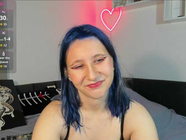 ChristyWeb live cam on BongaCams