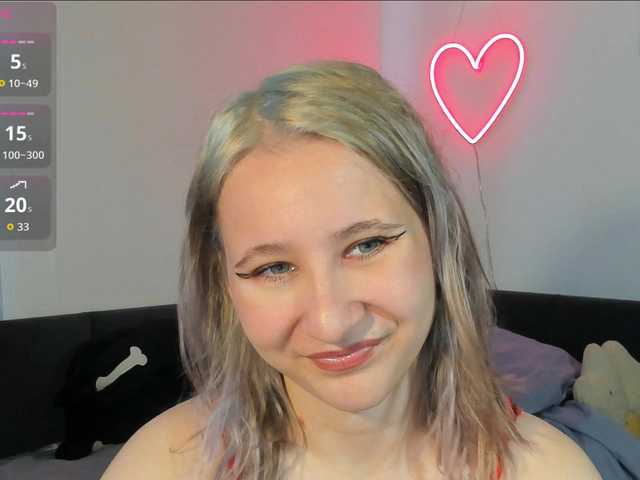 ChristyWeb live cam on BongaCams