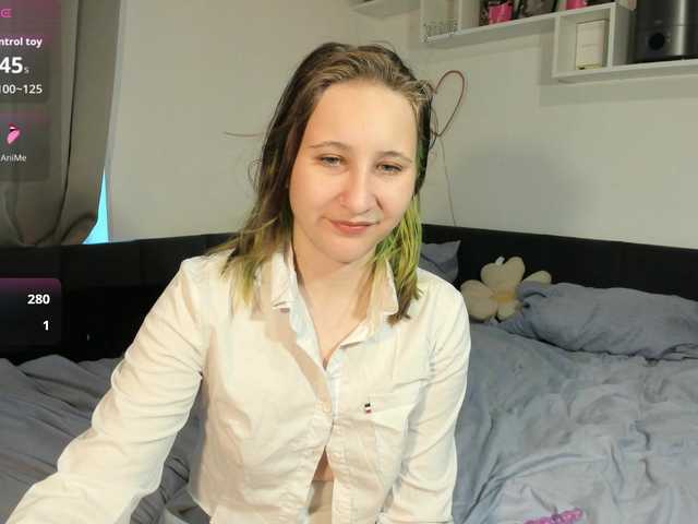 ChristyWeb live cam on UnifiedCams