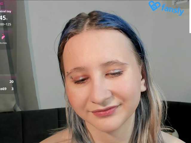 ChristyWeb, en vivo ahora en BongaCams