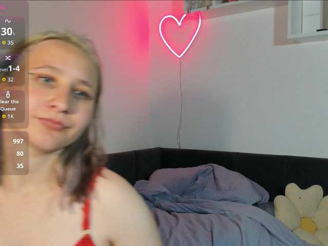 ChristyWeb live webcam show