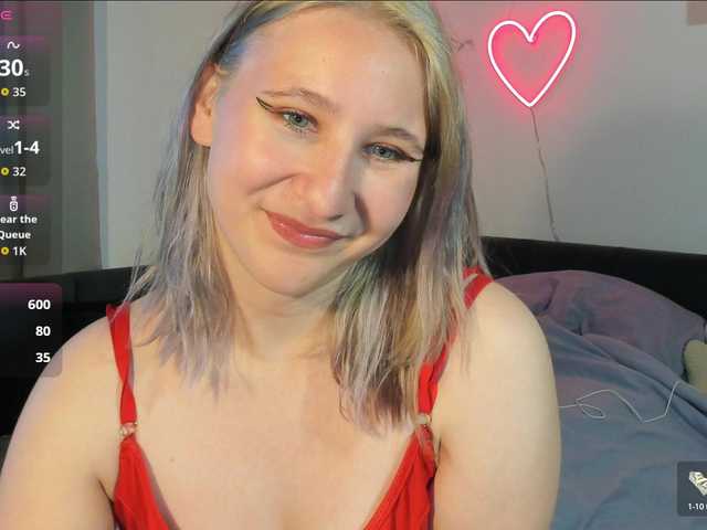 ChristyWeb live webcam show