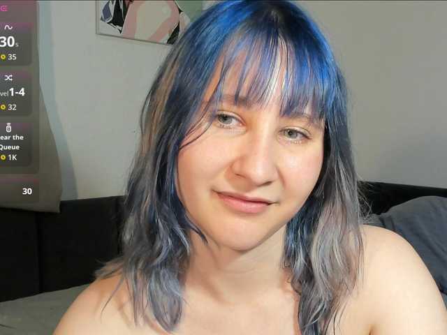 ChristyWeb live cam on BongaCams