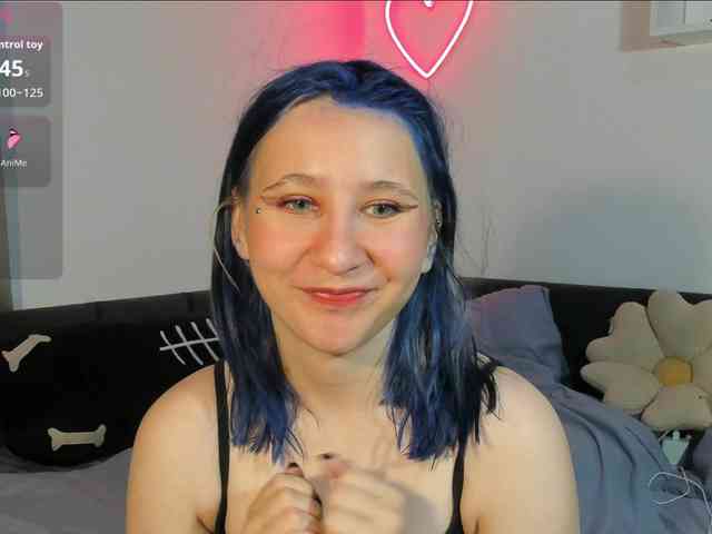 ChristyWeb Live Webcam on BongaCams
