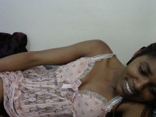 Truegirl2's Live Webcam