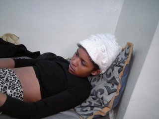 Truegirl2's Live Webcam