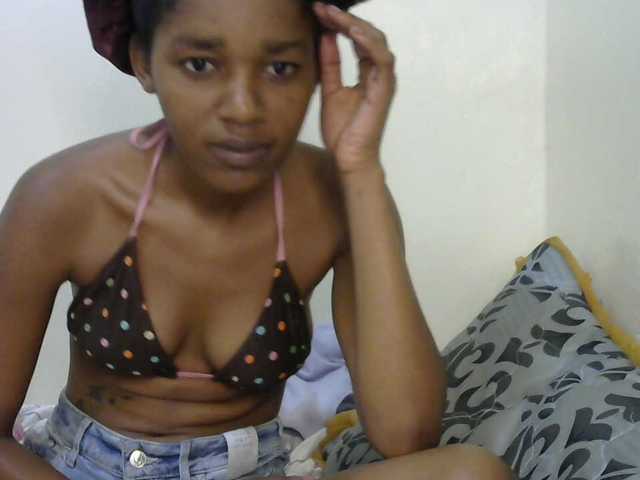 truegirl2 cam belle