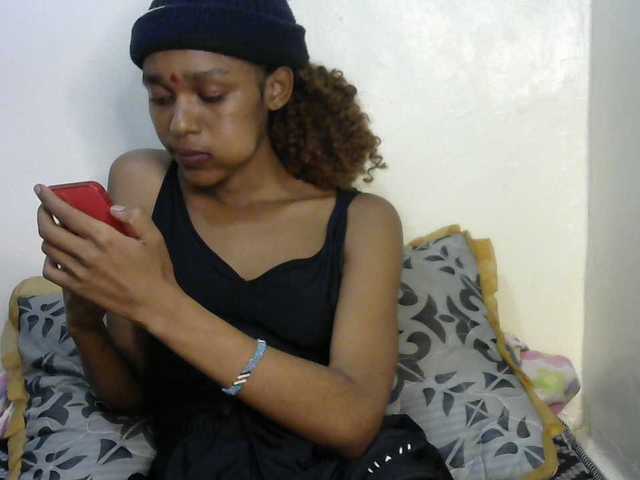 Truegirl2 live cam on BongaCams