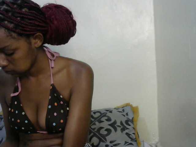 truegirl2 live sex show