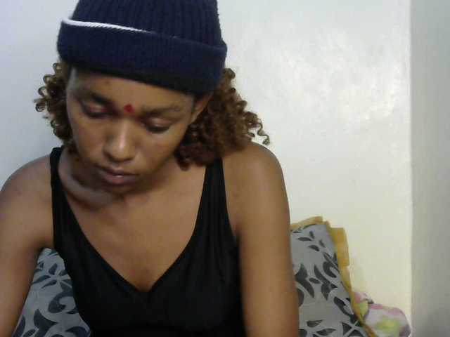 Truegirl2 live cam on BongaCams