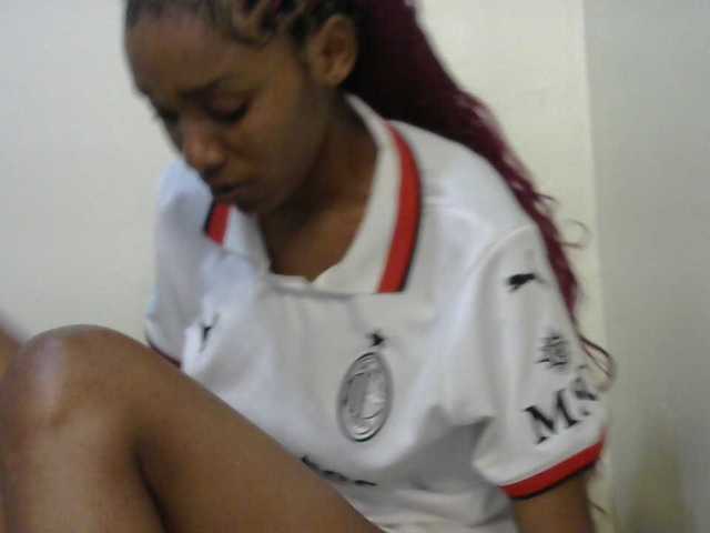 Truegirl2 live cam on BongaCams