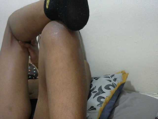 Truegirl2 live cam on BongaCams
