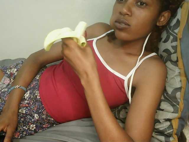 Truegirl2 live cam on BongaCams