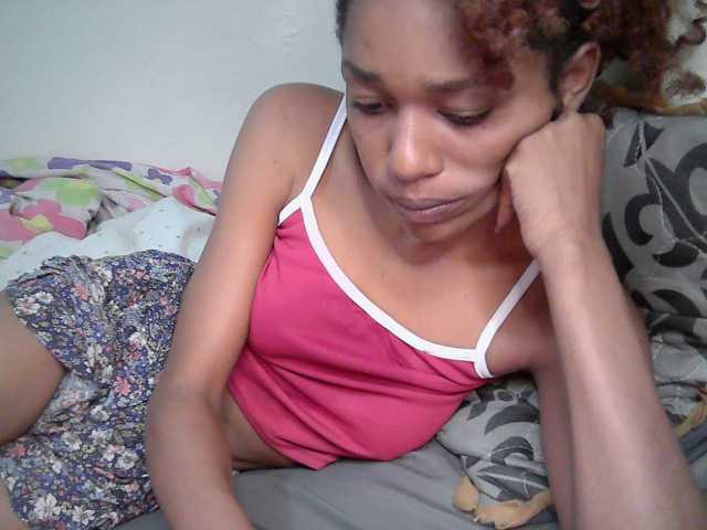 Truegirl2 live cam on BongaCams