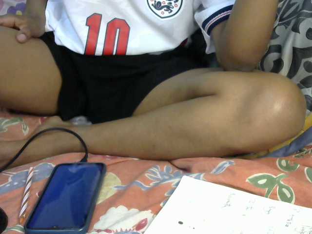 Truegirl2 live cam on BongaCams