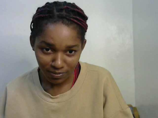 Truegirl2 live cam on BongaCams