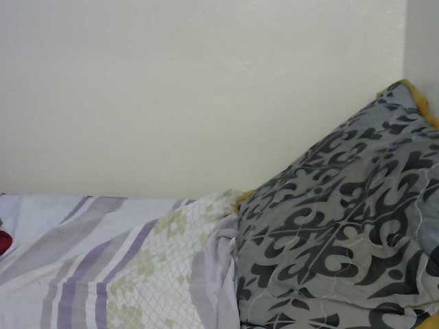 Truegirl2 live cam on BongaCams