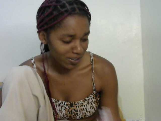 Truegirl2 live webcam show