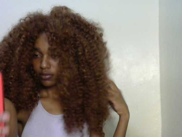 Truegirl2 live cam on BongaCams