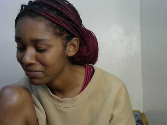 Truegirl2 live cam on BongaCams