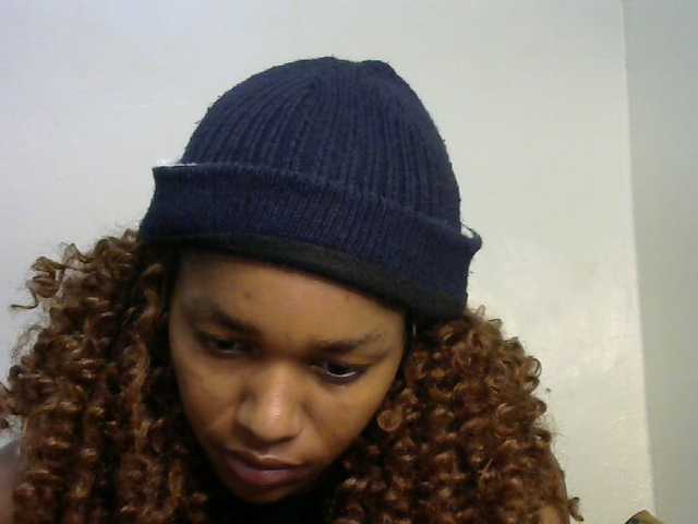 Truegirl2 live cam on BongaCams