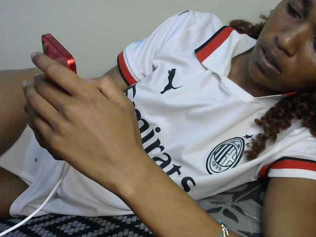 Truegirl2 live cam on BongaCams