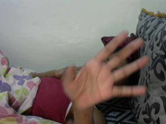 Truegirl2 live cam on BongaCams