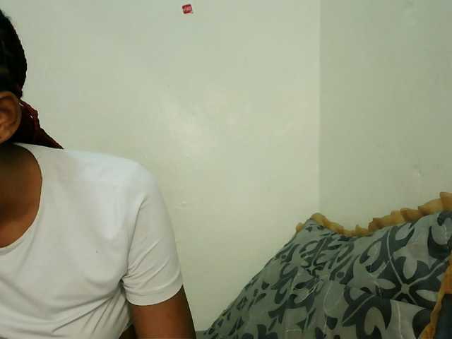 Truegirl2 live cam on BongaCams